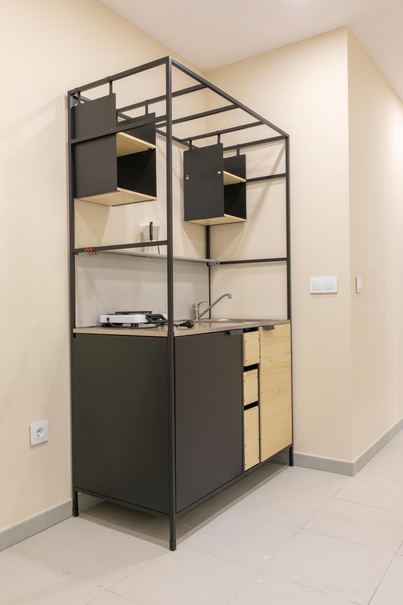 Homeabout Smart Rooms Tetuan - Sin Recepcion Madryt Zewnętrze zdjęcie